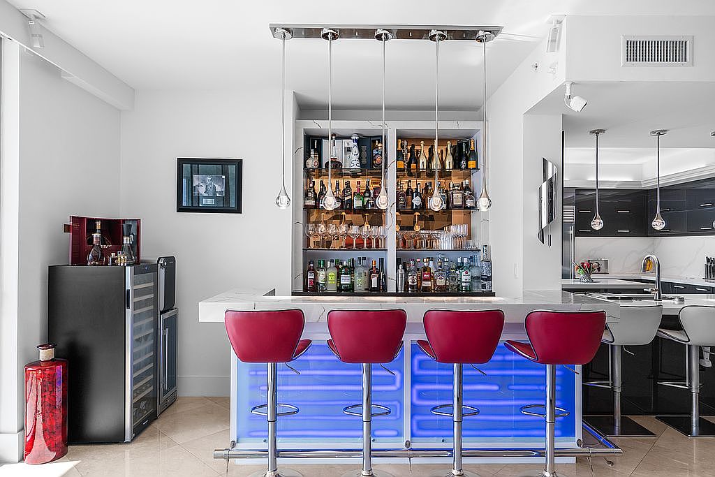 900 Biscayne Blvd APT 5905, Miami, FL 33132